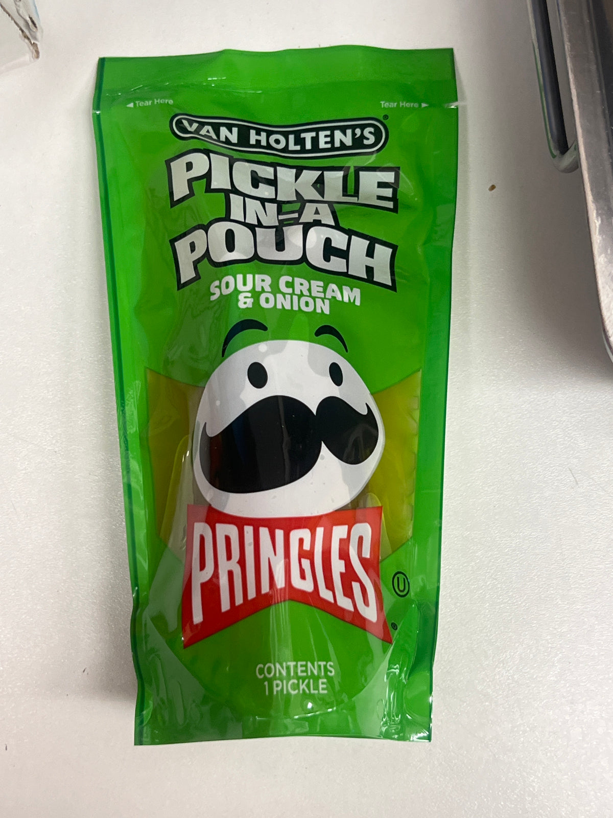Pringles pickle in a pouch