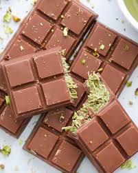 Premium Pistachio Sauce – 5kg Catering Trade Pack – Perfect for Dubai Chocolate & Kanafeh Desserts