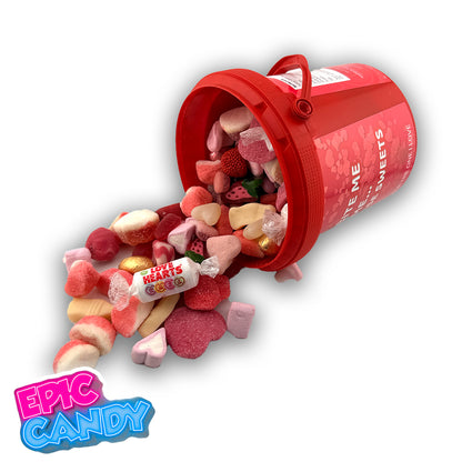 Valentines Themed Pick N Mix Sweet Bucket 800 g "lick me, bite me, suck me".